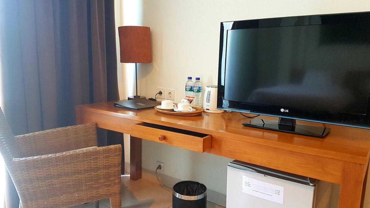 Luwansa Beach Hotel Labuan Bajo Extérieur photo