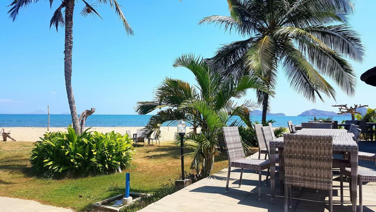 Luwansa Beach Hotel Labuan Bajo Extérieur photo