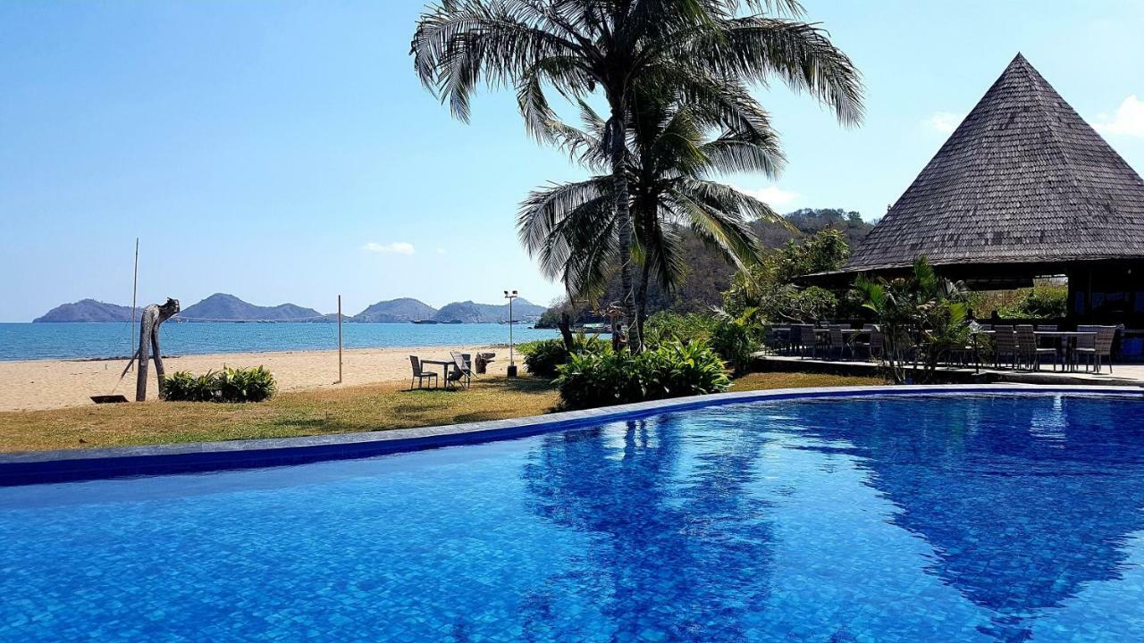 Luwansa Beach Hotel Labuan Bajo Extérieur photo